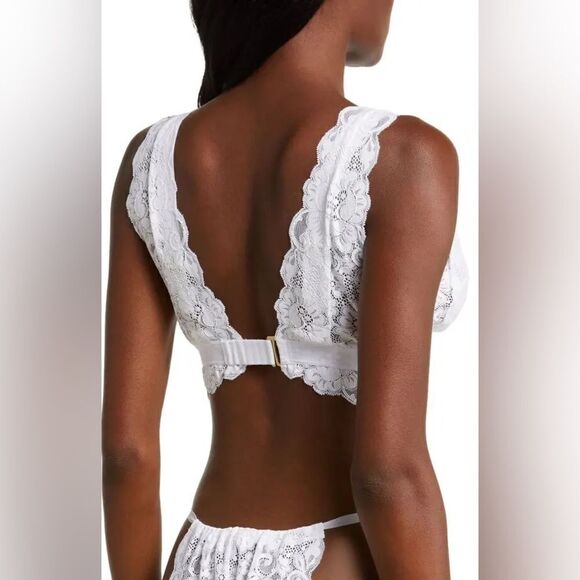 We are HAH Got Ur Back Lace Bralette - Blanc - Picture 3 of 8